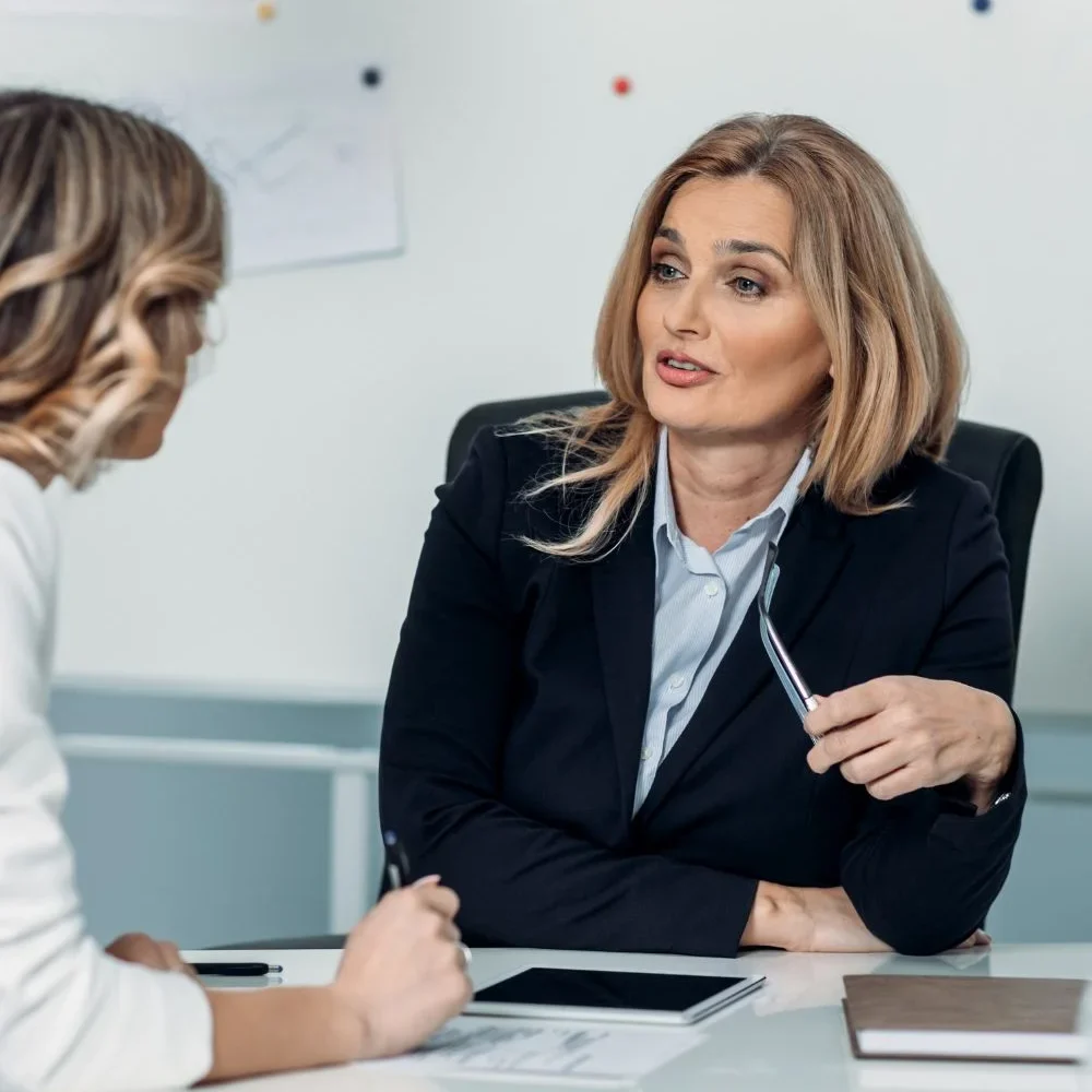 female business finance expert talking to customer